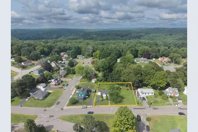 25 Westwood Pkwy, Southbridge, MA 01550 - Photo 28