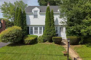 25 Westwood Pkwy, Southbridge, MA 01550 - Photo 1