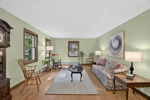240 Taylor St, Littleton, MA 01460 - Photo 2