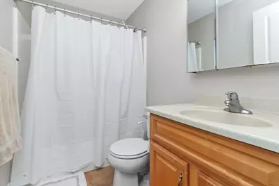 9 Russell St #3, Waltham, MA 02453 - Photo 16