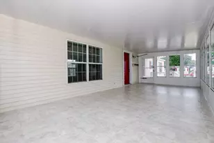 13 Madeline St, Wareham, MA 02538 - Photo 32