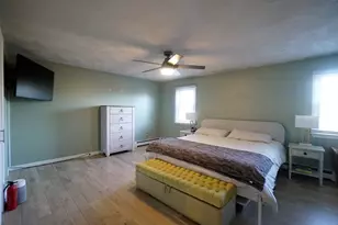 152 E Bacon St, Plainville, MA 02762 - Photo 14