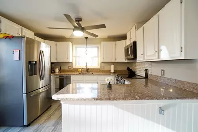 152 E Bacon St #C2, Plainville, MA 02762 - Photo 6