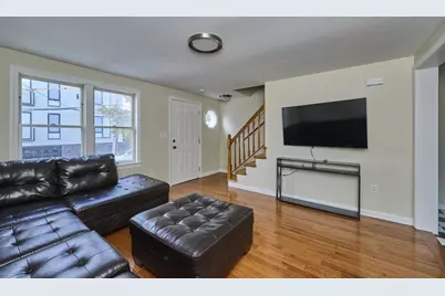 9 Wrentham St #2, Boston, MA 02124 - Photo 12