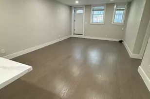 535 Newbury St, Boston, MA 02215 - Photo 2