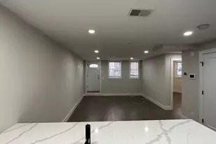 535 Newbury St, Boston, MA 02215 - Photo 2