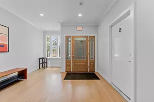 535 Newbury St, Boston, MA 02215 - Photo 8