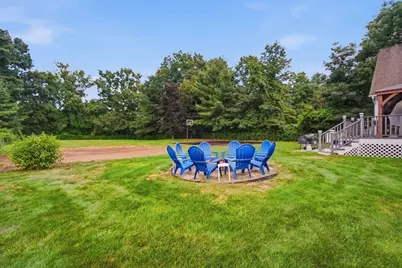 73 Meadowbrook Rd, Springfield, MA 01128 - Photo 28