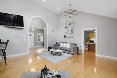 73 Meadowbrook Rd, Springfield, MA 01128 - Photo 4
