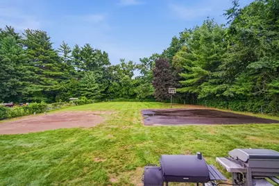 73 Meadowbrook Rd, Springfield, MA 01128 - Photo 32