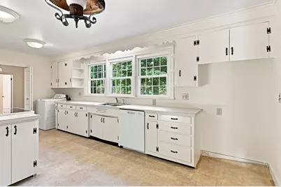 157 Sykes Street, Palmer, MA 01069 - Photo 10