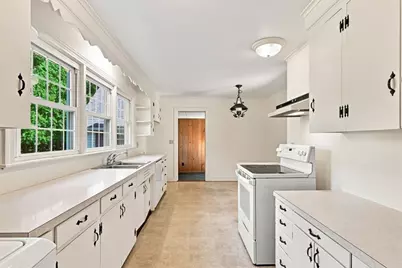 157 Sykes Street, Palmer, MA 01069 - Photo 12