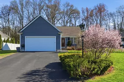 943 Stonegate Lndg, Dighton, MA 02764 - Photo 2