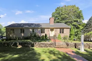 310 Briarwood Ave, Southbridge, MA 01550 - Photo 4