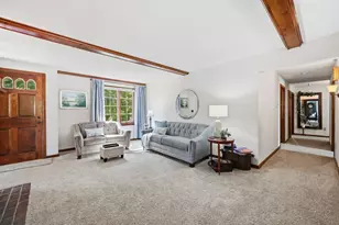 310 Briarwood Ave, Southbridge, MA 01550 - Photo 10