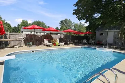 310 Briarwood Avenue, Southbridge, MA 01550 - Photo 8