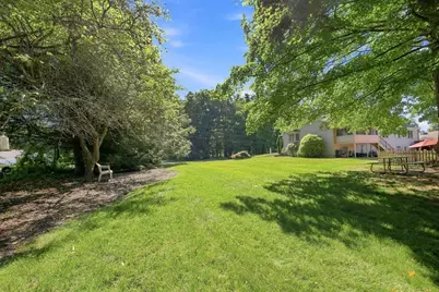 310 Briarwood Avenue, Southbridge, MA 01550 - Photo 6