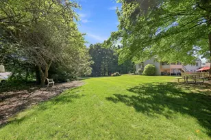310 Briarwood Ave, Southbridge, MA 01550 - Photo 6