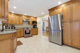 99 South St, Westborough, MA 01581 - Photo 8