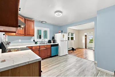44 Winnifred Rd, Brockton, MA 02301 - Photo 8