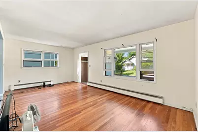 44 Winnifred Rd, Brockton, MA 02301 - Photo 4