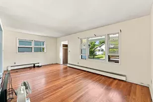 44 Winnifred Rd, Brockton, MA 02301 - Photo 4