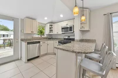 54 Gainsville Rd, Dedham, MA 02026 - Photo 4