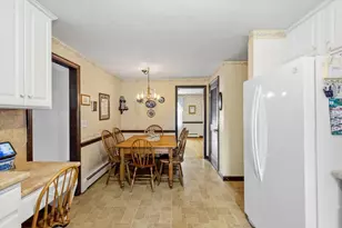 17 Woodlawn Ave, Holbrook, MA 02343 - Photo 12