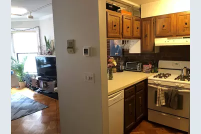 33 Bay State Road #4F, Boston, MA 02215 - Photo 2