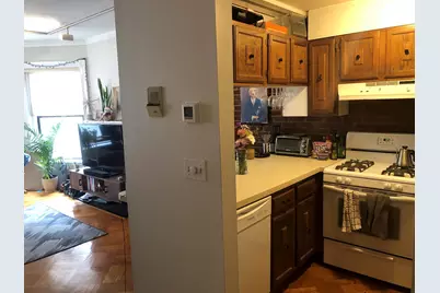33 Bay State Road #4F, Boston, MA 02215 - Photo 2