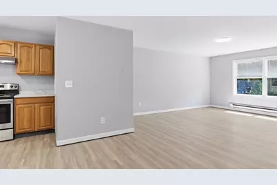 104-106 Quincy St, Springfield, MA 01109 - Photo 6