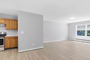104-106 Quincy St, Springfield, MA 01109 - Photo 6