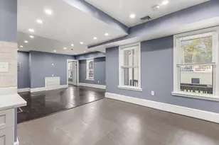 45 Thompson St, Boston, MA 02136 - Photo 12