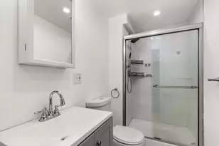 45 Thompson St, Boston, MA 02136 - Photo 28