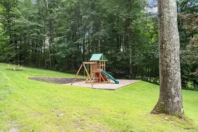 44 W Brookfield Rd, North Brookfield, MA 01535 - Photo 32
