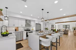 64 Nelson St, Boston, MA 02124 - Photo 2