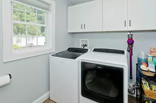 15 Lombard Ave, East Longmeadow, MA 01028 - Photo 20