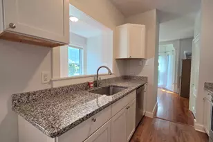 2 Oak St, Grafton, MA 01519 - Photo 4