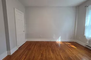 2 Oak St, Grafton, MA 01519 - Photo 12