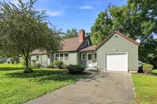331 Valley View Dr, Westfield, MA 01085 - Photo 1