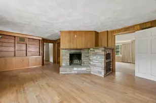 95 Shrewsbury St, West Boylston, MA 01583 - Photo 18