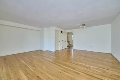 9 Circuit Ln #9, Watertown, MA 02472 - Photo 8