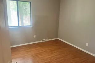 555 Russell Rd, Westfield, MA 01085 - Photo 14