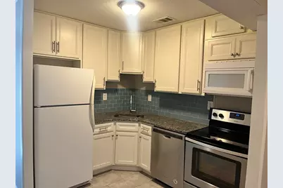 555 Russell Road #c12, Westfield, MA 01085 - Photo 2