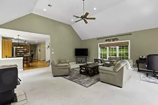 161 South St, Upton, MA 01568 - Photo 14