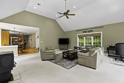 161 South St, Upton, MA 01568 - Photo 14