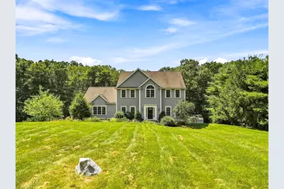 161 South St, Upton, MA 01568 - Photo 2