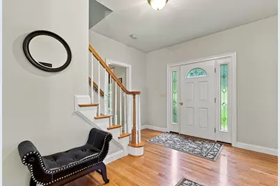 161 South St, Upton, MA 01568 - Photo 4