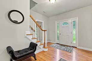 161 South St, Upton, MA 01568 - Photo 4