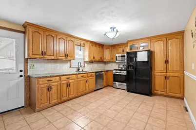 6 Haskell Pl, Peabody, MA 01960 - Photo 6